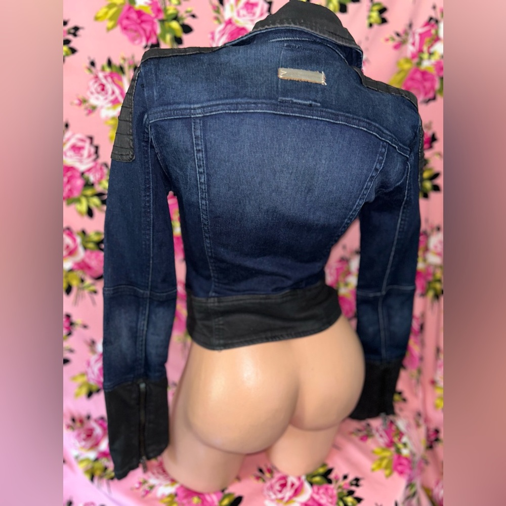 Guess vintage denim jean jacket coat 80’s Metal rocker punk biker sexy crop fit - Picture 3 of 12